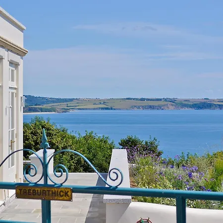 Holiday home Treburthick House *
